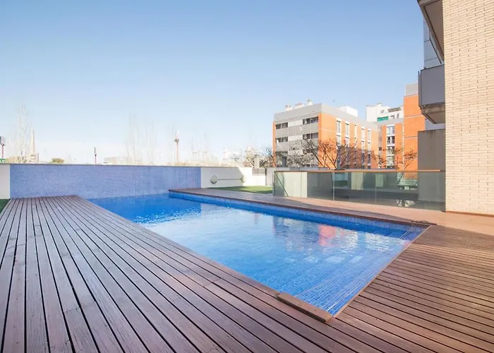 Large Terrace Luxury Apartment