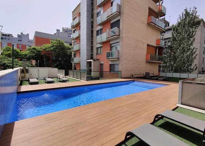 Large Terrace Luxury Apartment