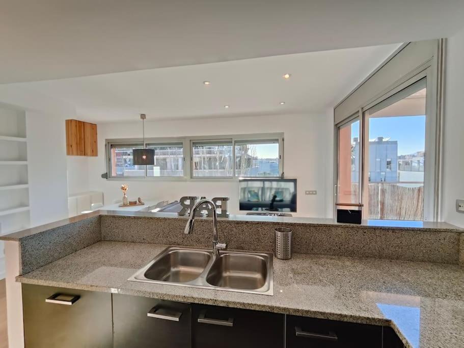 Large Terrace Luxury *