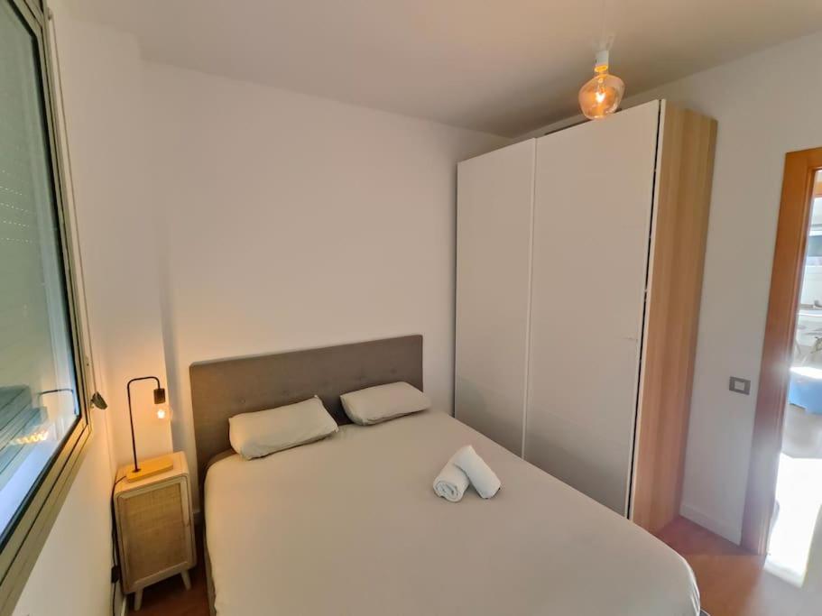 Large Terrace Luxury Apartment Sant Adria de Besos